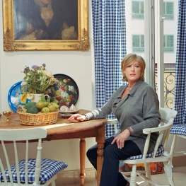 Dana Lixenberg - 2004