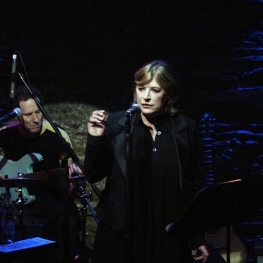 Marianne Faithfull Live in Istanbul by Uğur Bektaş 2008